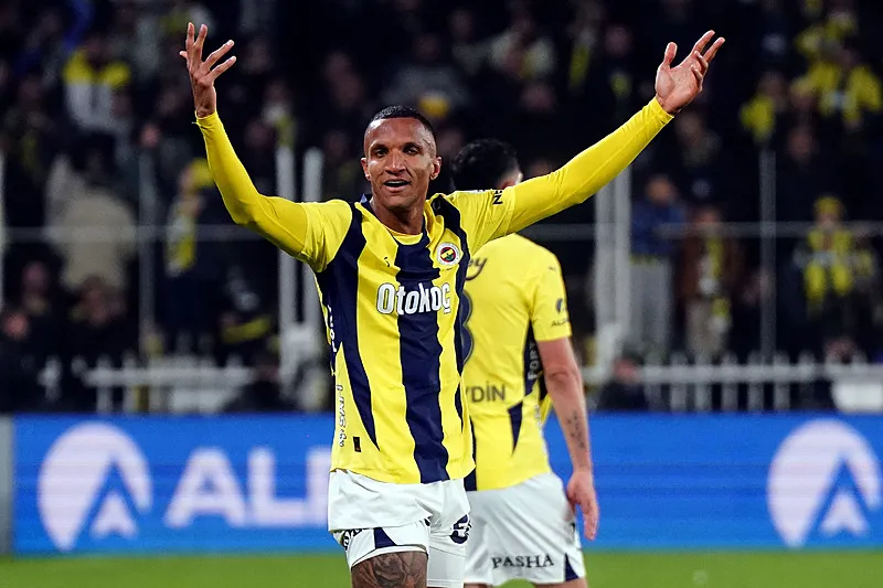 Fenerbahçe'de 2 yolcu! Şampiyon stoper için görüşmeler başlıyor - 7