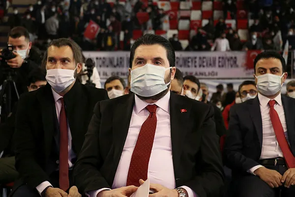 agri-belediye-baskani-savci-sayan-teror-orgutu-pkk-ve-hdpye-karsi-2-bin-kisiyle-diyarbakira-yuruyecegini-bildirdi-1612812831446.jpg Ağrı Belediye Başkanı Savcı Sayan, terör örgütü PKK ve HDP'ye karşı 2 bin kişiyle Diyarbakır'a yürüyeceğini bildirdi-2