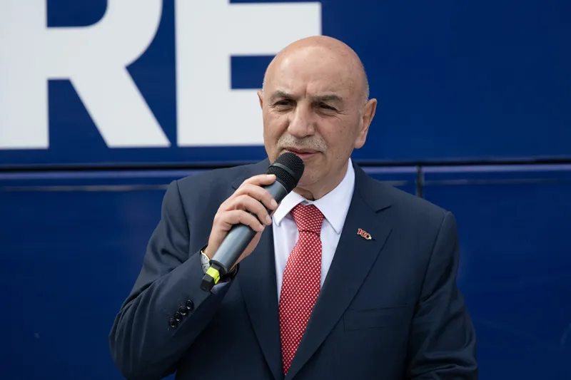 Ankara'daki iki rakibin karnesi! Bütçesi 25 kat daha küçük olan Turgut Altınok, Mansur Yavaş'ı hizmette solladı!-8