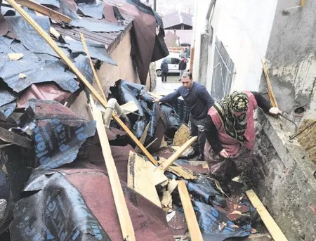 Marmara’yı lodos çarptı-1