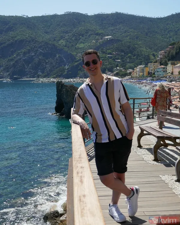 Eşref Rüya’nın yıldızı Çağatay Ulusoy’un gözlerden uzak tuttuğu kardeşi “Karizma genetik” dedirtti! - 14