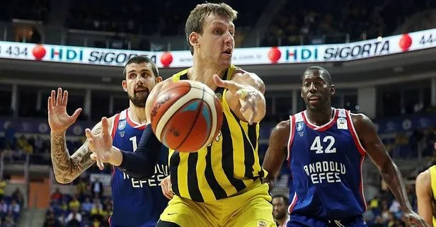 Fener Efes’i uzatmada yıktı