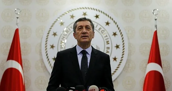 son-dakika-milli-egitim-bakani-ziya-selcuktan-dikkat-ceken-yuz-yuze-egitim-aciklamasi-1618954953073.jpg