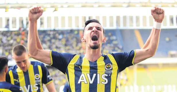 Fenerbahçe 'Paşa'lar gibi zirvede!