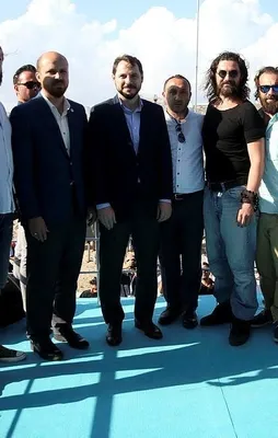 Diriliş Ertuğrul oyuncularından sürpriz ziyaret