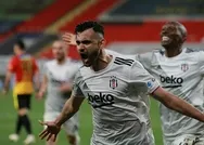 Rachid Ghezzaldan net mesaj: Beşiktaştan ayrılmam