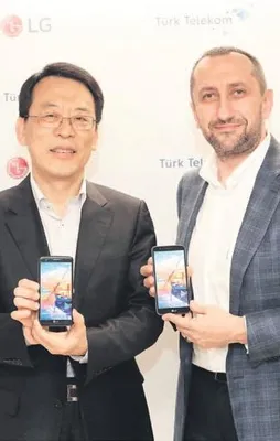 Telekom’dan 2 yeni akıllı cep