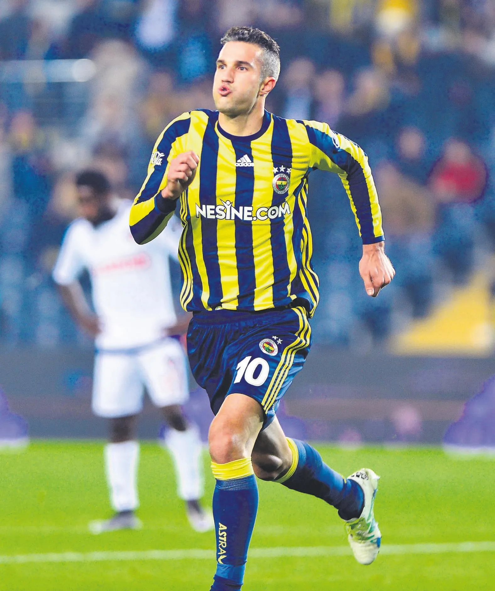 Milli piyango Van Persie’ye çıktı