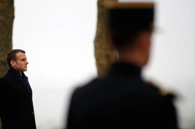 Macron'a suikast girişimi!