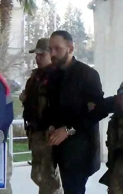 Sosyal medya teröristlerine gözaltı