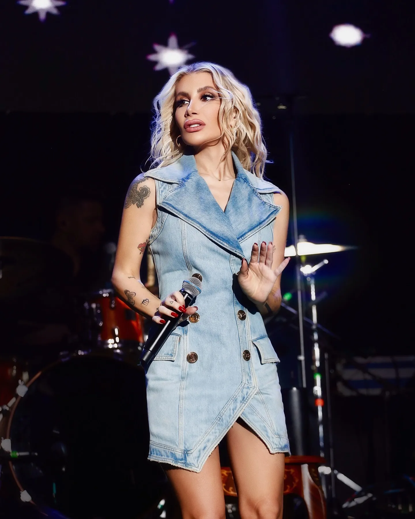 38 yaşına basan İrem Derici’yi ağlatan kutlama! “Kimilerine göre asi kimilerine göre deli dolu” - 5