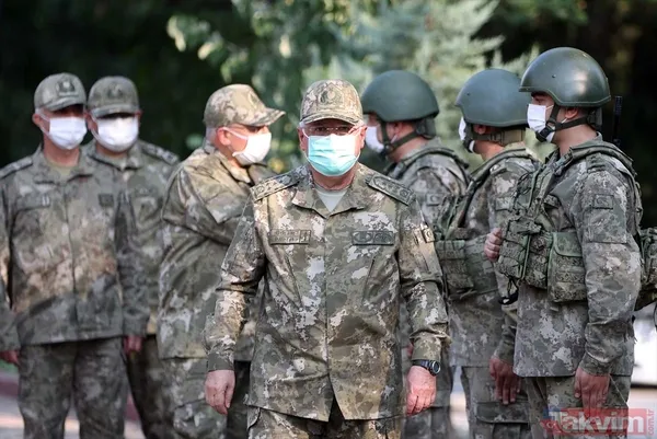 SON DAKİKA: Milli Savunma Bakanı Akar komutanlarla Edirne'de! Yunanistan'a sert mesaj - 9