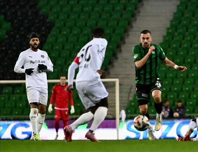 Manisa FK, Sakarya’dan 3 puanla döndü