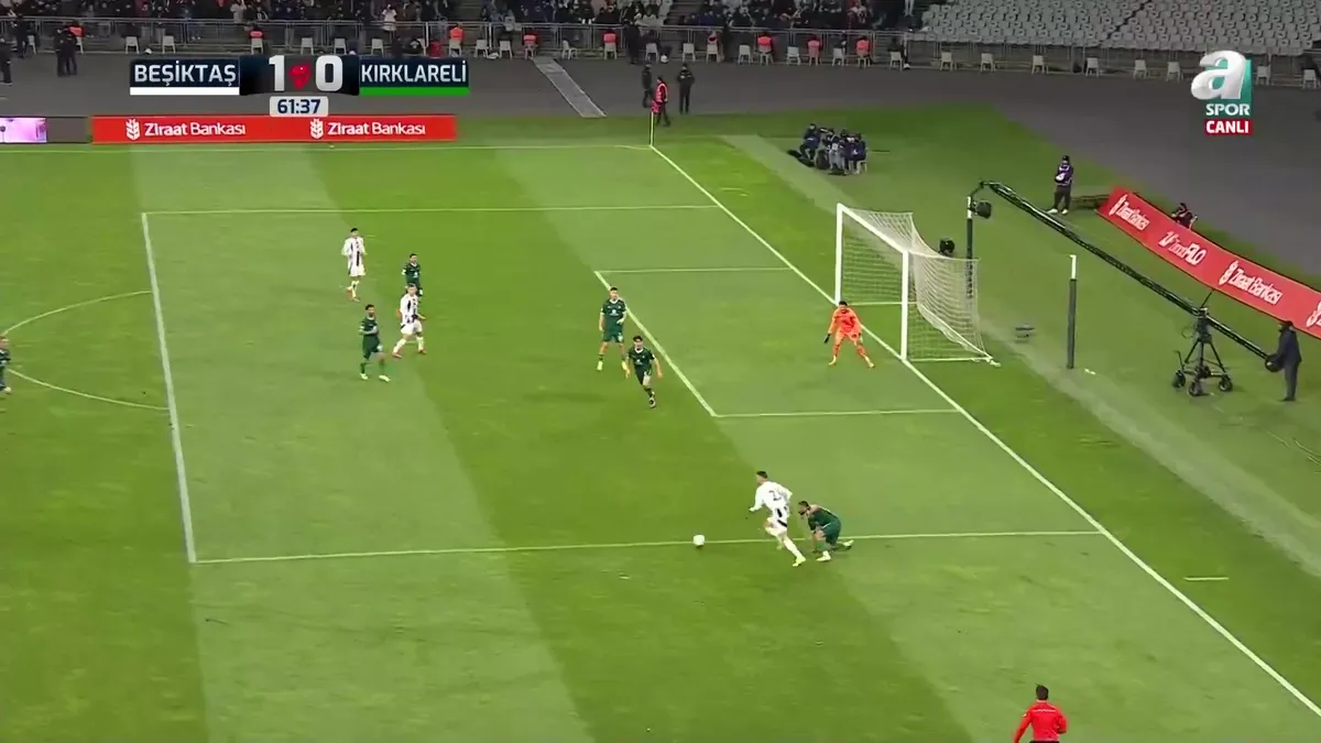 Beşiktaş - Kırklarelispor 1 - 0 | Ernest Muçi