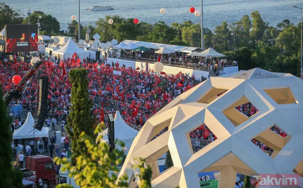 Milyonlar 15 Temmuz Şehitler Köprüsü'ne akın etti - 43