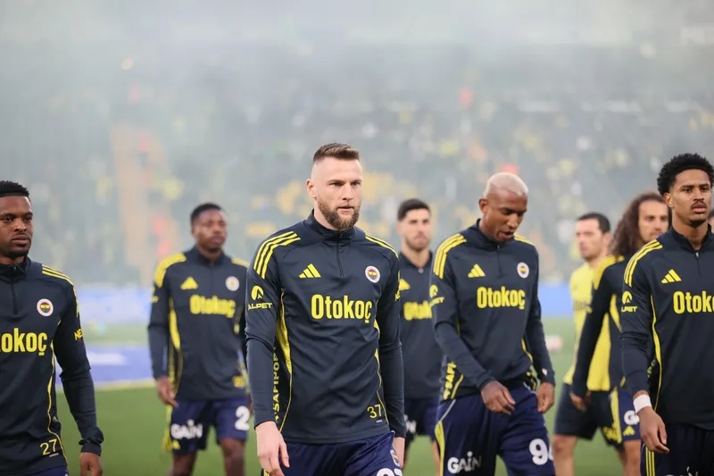 fenerbahce-kaptani-milan-skriniarin-beykozdaki-evi-soyuldu-1775825322370.jpg Fenerbahçe kaptanı Milan Skriniar’ın Beykoz’daki evi soyuldu! 40 bin doları çalındı!-3