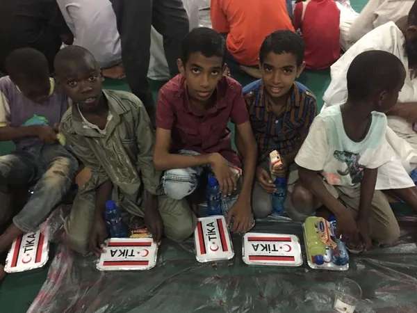 Tika Ramazan coşkusunu ve bereketini Tanzanya’nın ve Zanzibar’ın insanları ile paylaştı-12