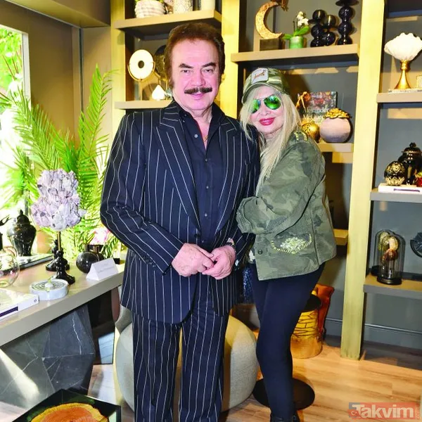 İşte Orhan Gencebay İle Sevim Emre'nin Yalısından Kareler...