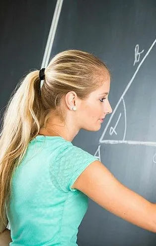 Sözleşmeli öğretmenlere iyi haber: Zorunlu hizmet 3 yıla inecek