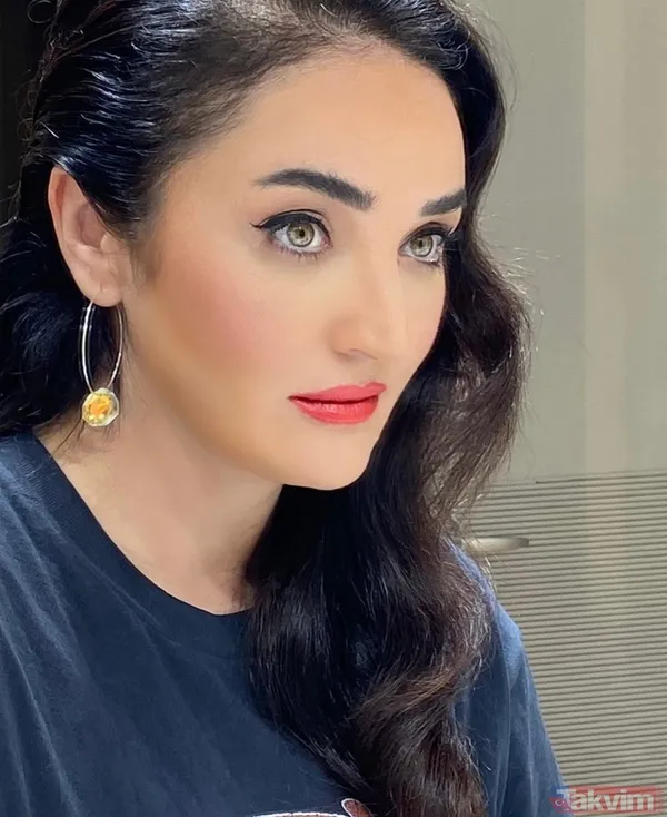 İşte Başta Fadik Sevin Atasoy Olmak Üzere Ünlü İsimlerin Anneleri...