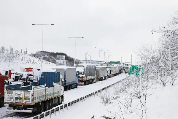 son-dakika-kuzey-marmara-otoyolo-isletmecisine-68-milyon-lira-ceza-otoyol-gecis-ucretleri-iade-edildi-1643611748871.jpg SON DAKİKA: Kuzey Marmara Otoyolo işletmecisine 6,8 milyon lira ceza! Otoyol geçiş ücretleri iade edildi-10