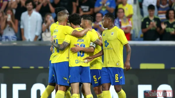 Mertens durdurulamıyor! Süper Lig'i kasıp kavurdu, Harry Kane'i de geçti... 37 yaşında Avrupa'ya damga vurdu - 28