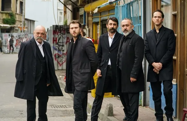 Çukur 58. yeni bölüm fragmanı yayında mı? Koçovalılar Baykal'ın izini sürüyor!-2