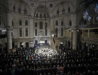 İstanbul'da Miraç Kandili coşkusu