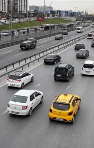 İkinci el araçta fiyatlar tamamen değişti! Rusya - Ukrayna savaşı piyasaları alt üst etti