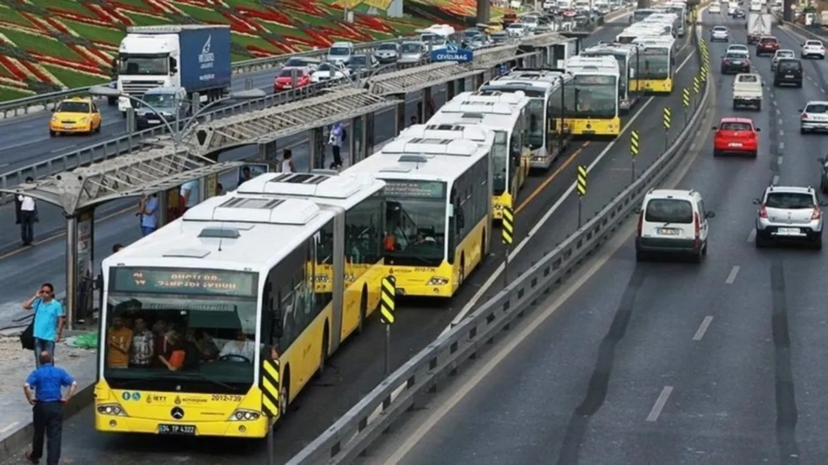 Arefe günü toplu taşıma ücretsiz mi? 5 Haziran yarın otobüs, metro, metrobüs, Marmaray, vapur bedava mı?
