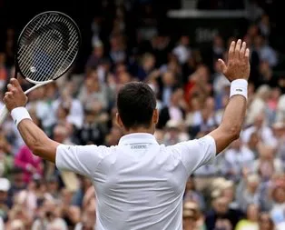 Djokovic kolayca çeyrek finalde!