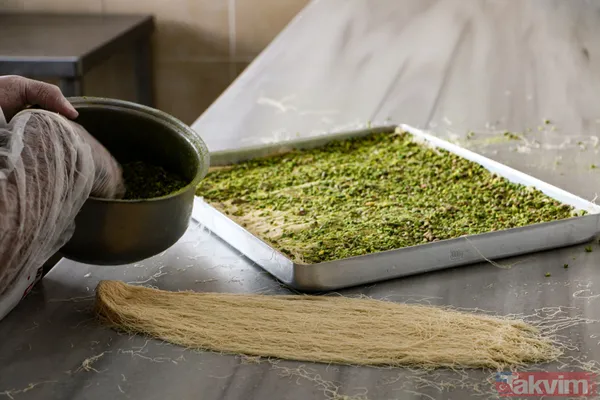 Tel kadayıf nasıl yapılır? İftar sofralarının geleneksel lezzeti: İşte tarif sırları - 9