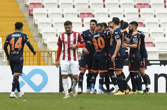 Sivasspor 0-2 Başakşehir MAÇ SONUCU