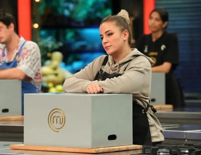 2023-masterchef-dilara-bakin-aslen-nereli-cikti-duyan-inanamadi-iste-acun-ilicalinin-talimat-verdigi-dilara-ba-1700811527109.jpg 2023 Masterchef Dilara bakın aslen nereli çıktı! Duyan inanamadı! İşte Acun Ilıcalı’nın talimat verdiği Dilara Başaran’ın memleketi...-8