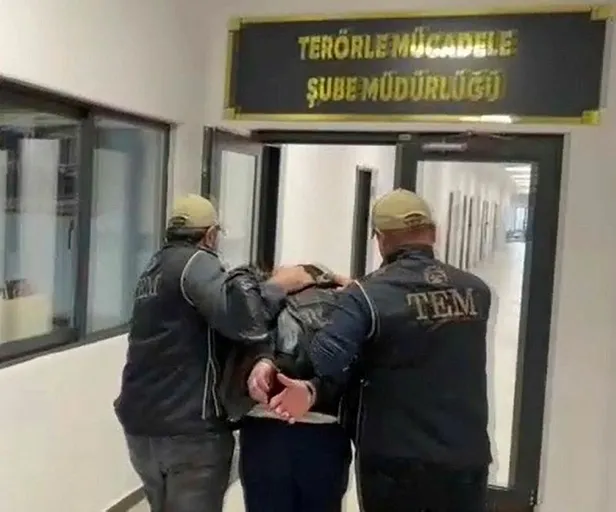 Kocaeli'de bir terörist 5 bin dolar karşılığında halk otobüsü kundaklayacaktı! Terörle mücadele ekipleri enseledi-3