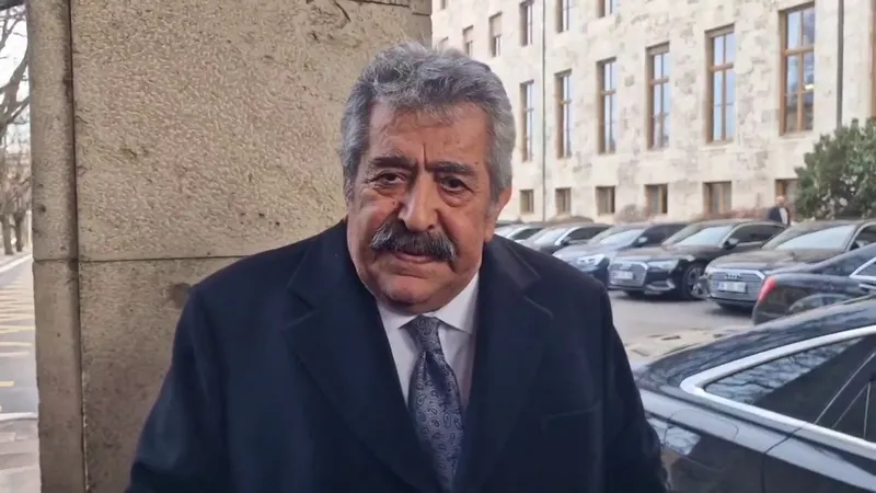 terorsuz-turkiyede-en-kritik-viraj-nihai-rapor-tbmmye-geliyor-mhpden-umut-hakki-mesaji-tum-partilerle-uzlastik-1770214135487.jpeg Terörsüz Türkiye'de en kritik viraj! Nihai rapor TBMM'ye geliyor: MHP'den "Umut Hakkı" mesajı: Tüm partilerle uzlaştık-4