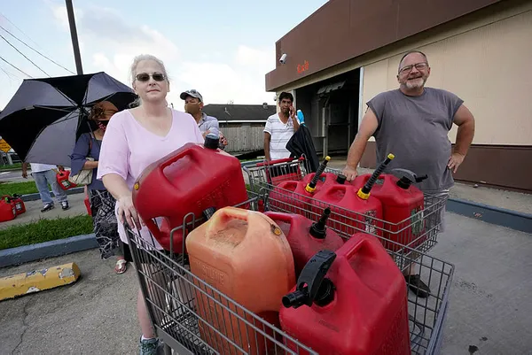 Son dakika: ABD'de Ida Kasırgası'nın şiddeti büyüyor! Stoklar tükendi, uzun kuyruklar oluştu...-8