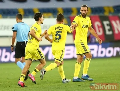 Fenerbahçe’de kriz büyüyor! Kaptanlık pazubendini kenara fırlattı