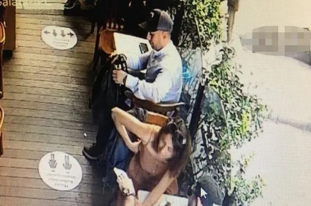 İstanbul Beyoğlu’nda bulunan restorandaki hırsızlık anbean kameralara yansıdı!