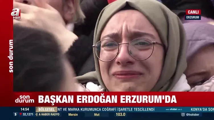 Erzurum’da Başkan Erdoğan’a sevgi seli: Onu gören genç gözyaşlarına hakim olamadı