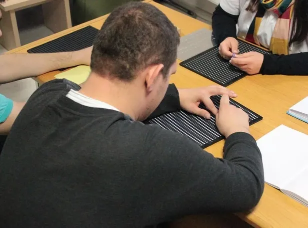 aile-calisma-ve-sosyal-hizmetler-bakanligindan-engellilere-hayatin-her-alaninda-tam-destek-1606724022878.jpeg Aile, Çalışma ve Sosyal Hizmetler Bakanlığından engellilere hayatın her alanında tam destek!-2