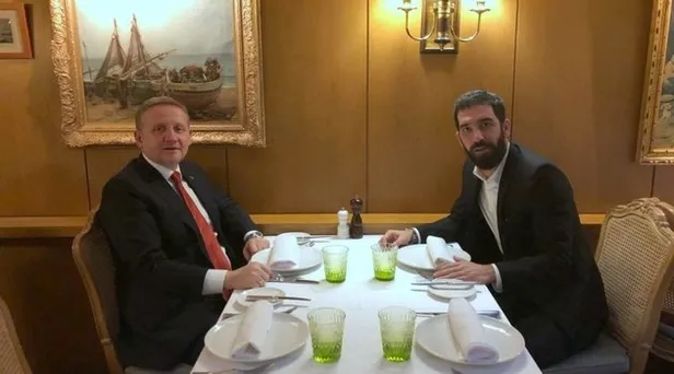 Başakşehir Arda Turan'ı resmen açıkladı-1