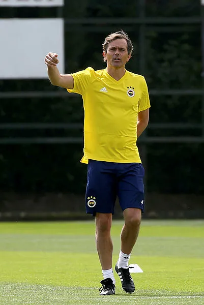 Fenerbahçe'de 6 ismin yeri garanti! - 1