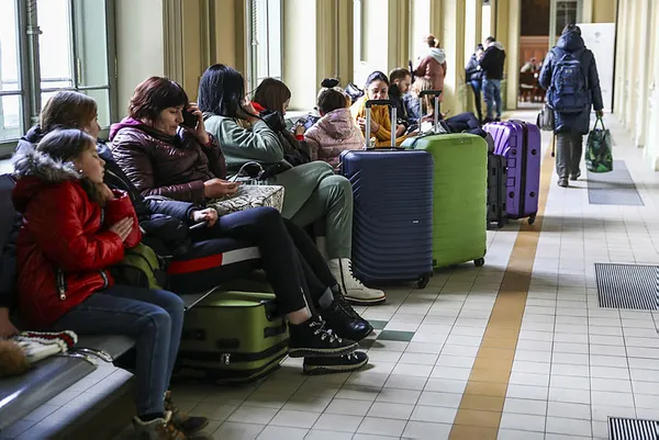 Son dakika: Rusya operasyonundan kaçan 30 bine yakın Ukraynalı Polonya'ya gitti-3