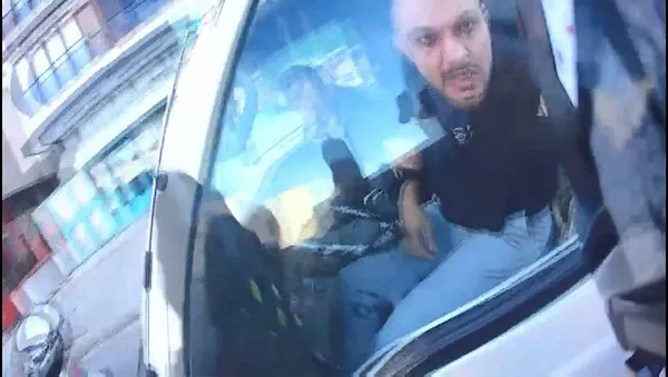 Ümraniye'de tartıştığı motosikletliyi 7 yerinden bıçakladı-2