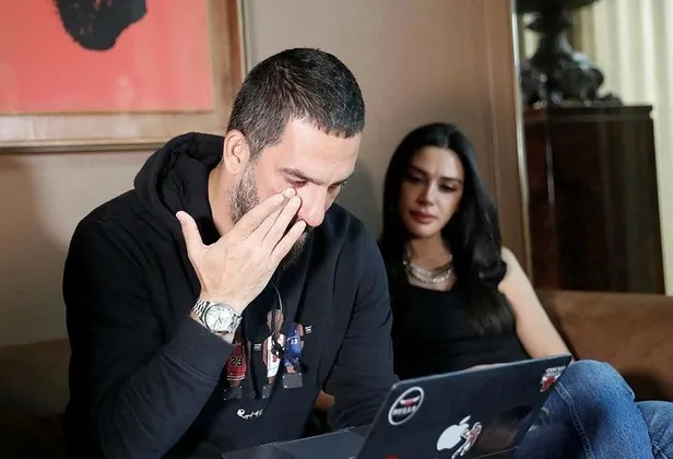 Arda Turan GSTV'ye verdiği röportaj sırasında çok duygusal dakikalar yaşadı-1