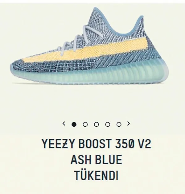 Adidas'ın ve rapçi Kanye West tasarladı: Engincan Ural, Burcu Esmersoy, Ebru Şahin, Berkay ve Ada Şahin sıraya girdi-2