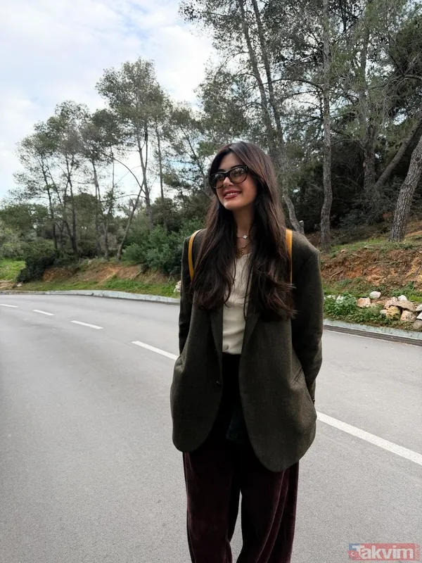 Sibil Çetinkaya aşk hayatında ne istediğini anlattı: "Ben güldürüyorum diye onun komik olduğunu sanıyorum" - 8