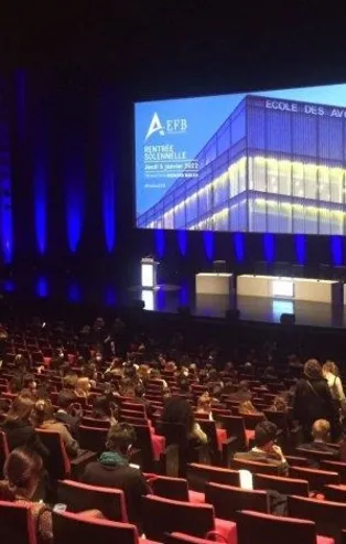 Fransa'da İslamofobi zirve yaptı! Başörtülü avukat adayına yemin töreninde skandal müdahale