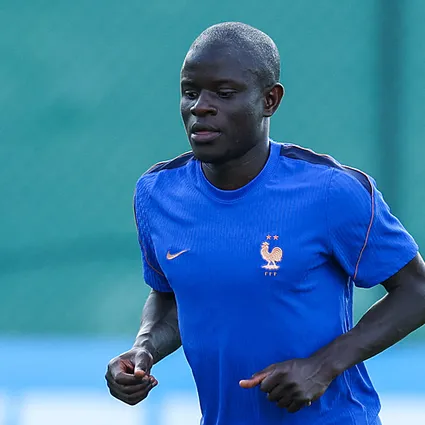 Fenerbahçe’ye bir kötü haber de Kante’den